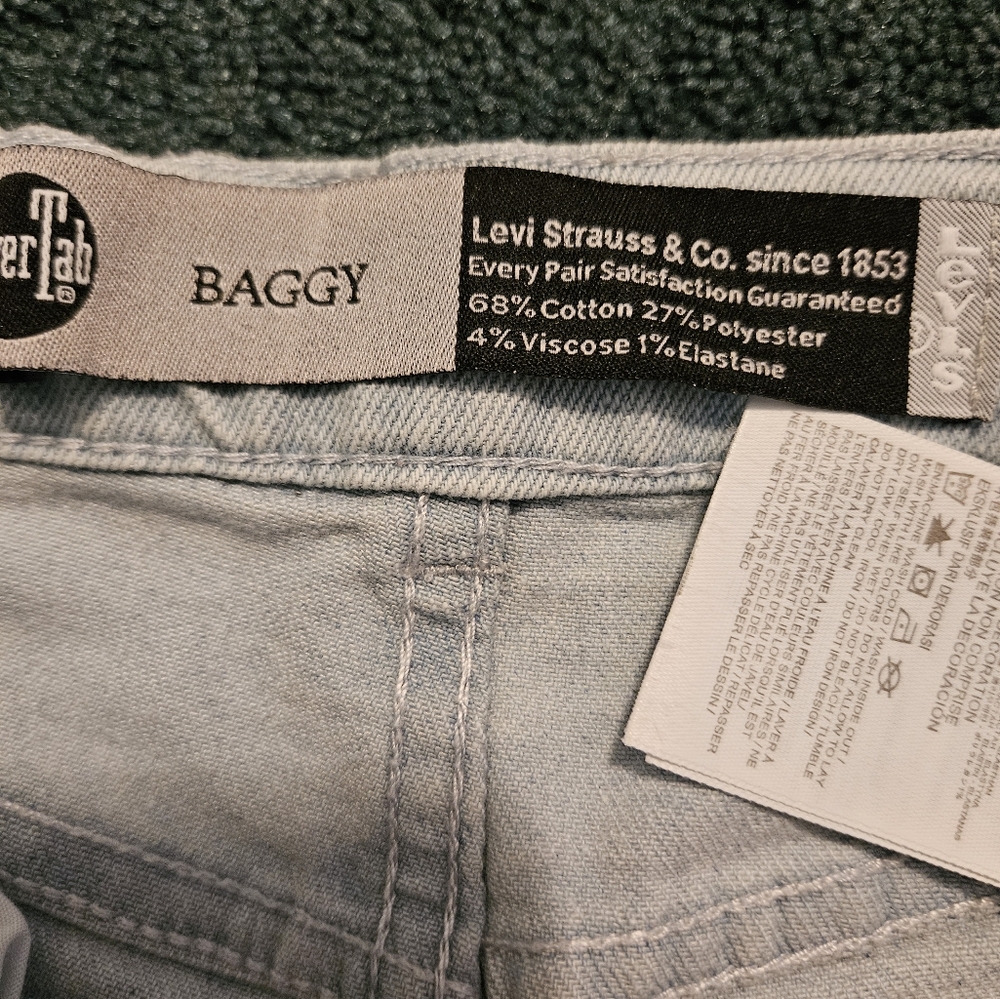 Girls size 14 Levi's Silver Tab